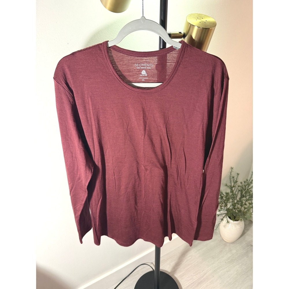 Segments wool xl berry baselayer cozy hiking outdoors activewear sustainable euc